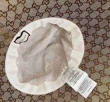 Load image into Gallery viewer, GG beach hat (adults)